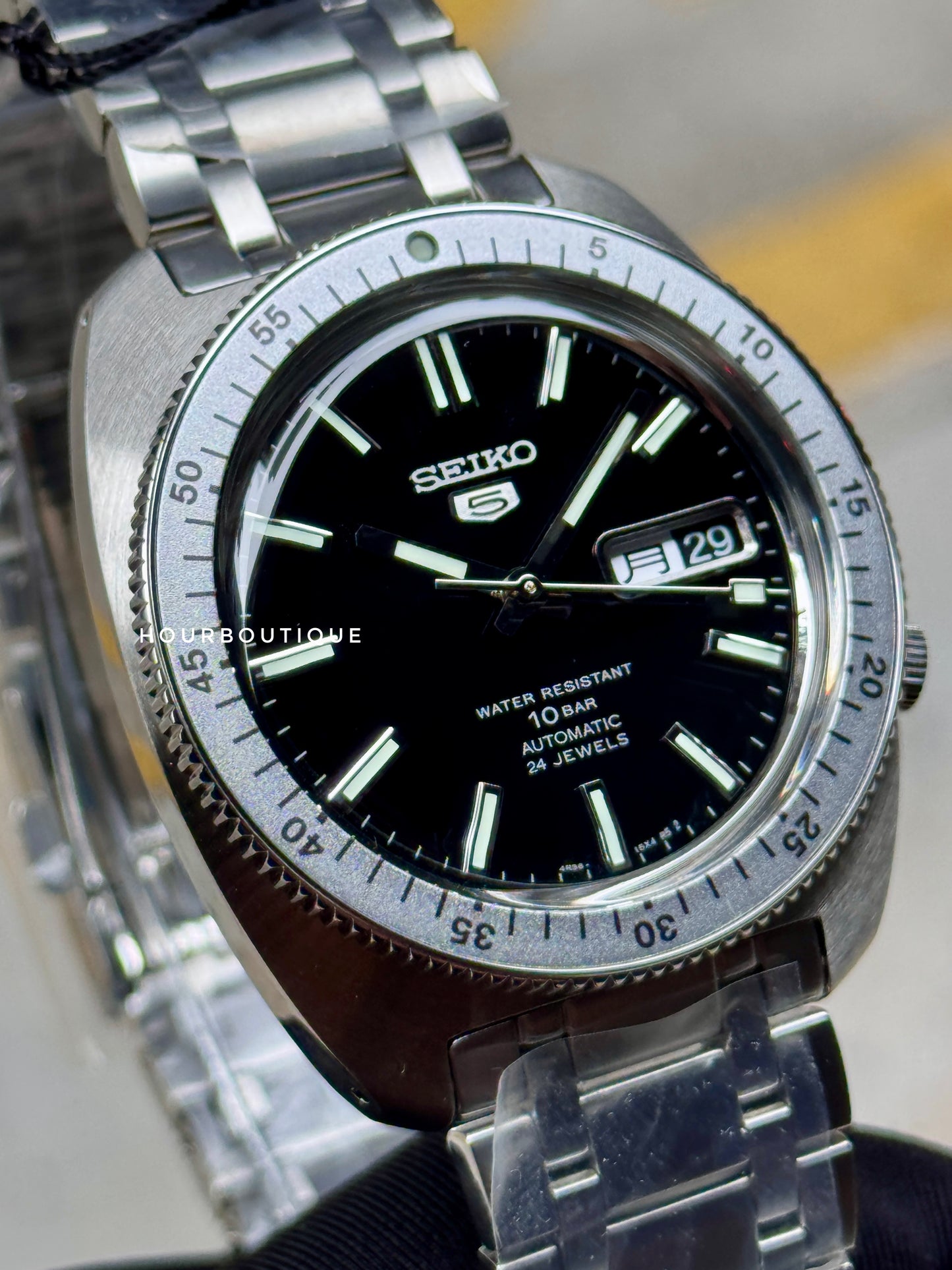 Brand New Seiko 5 Heritage Re-Issue Black Dial Automatic Watch SRPL93K1