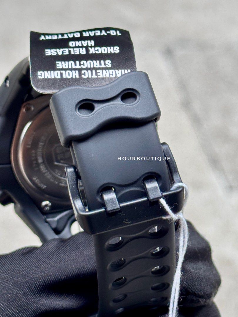 Brand New Casio Gshock black Digital Watch GA-V01-1DR