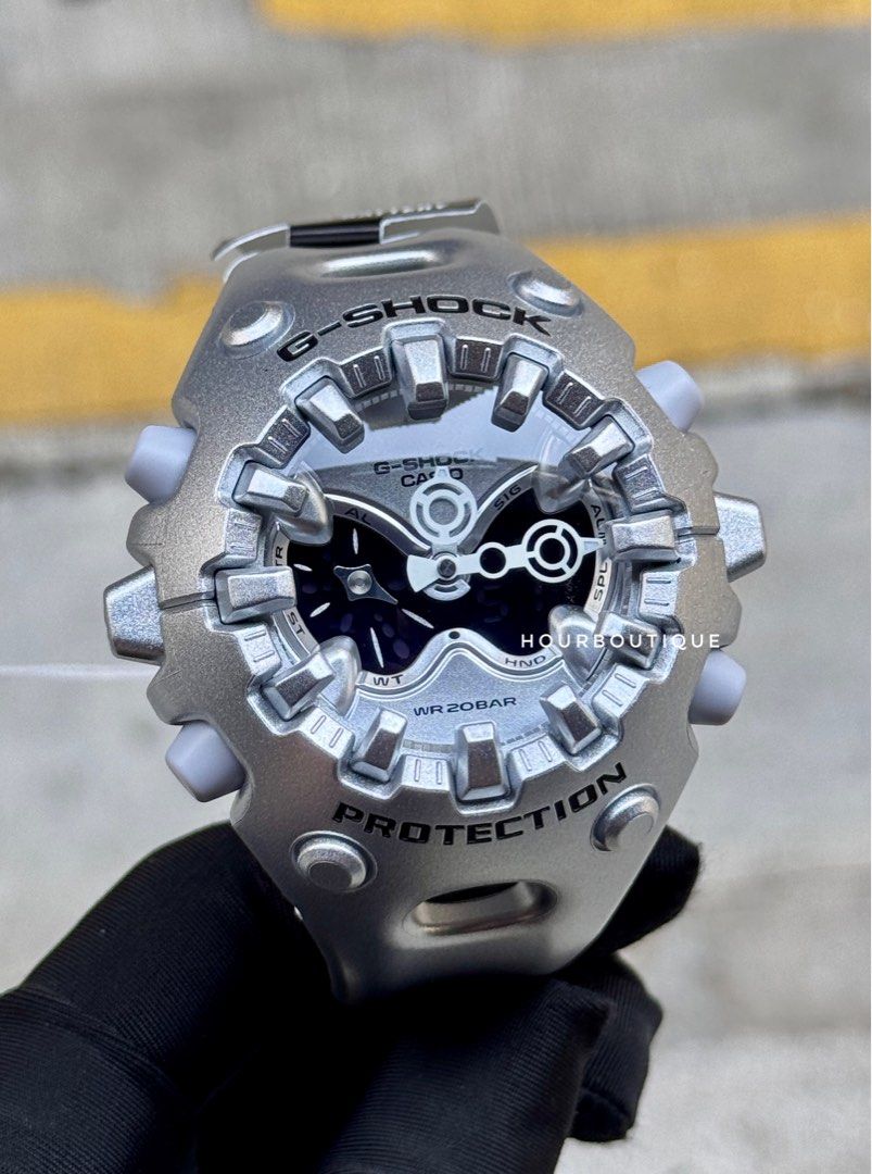 Brand New Casio Gshock Metallic Chrome Ana Digital Watch GA-V01-8A