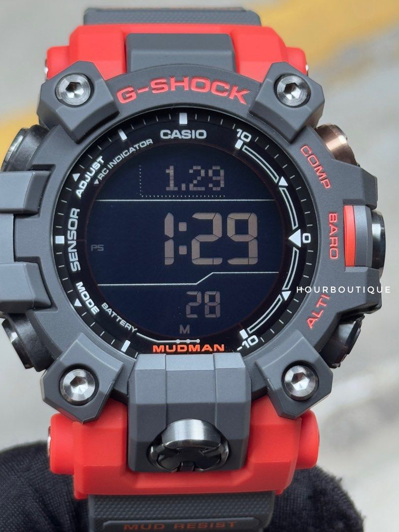 Brand New Casio G-Shock RangeMan Black Orange Tough Solar Trekking Watch GW-9500-1A4