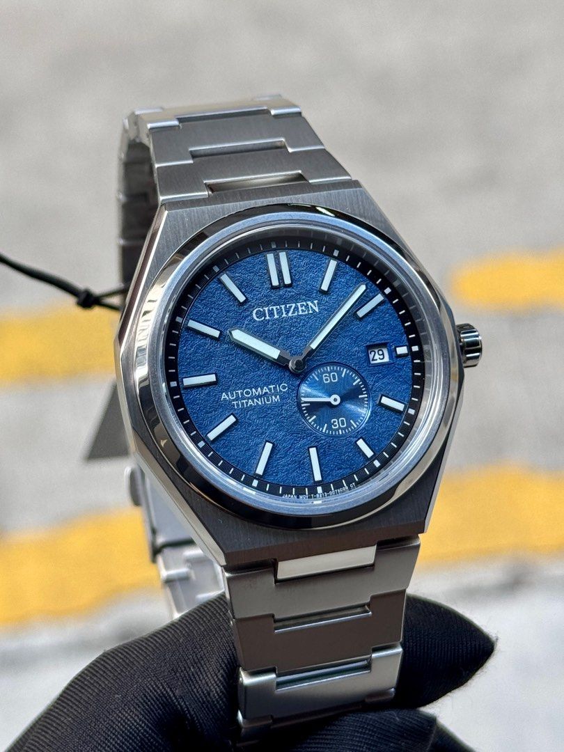 Brand New Citizen ZenShin Automatic Titanium Case Watch NJ0180-80L
