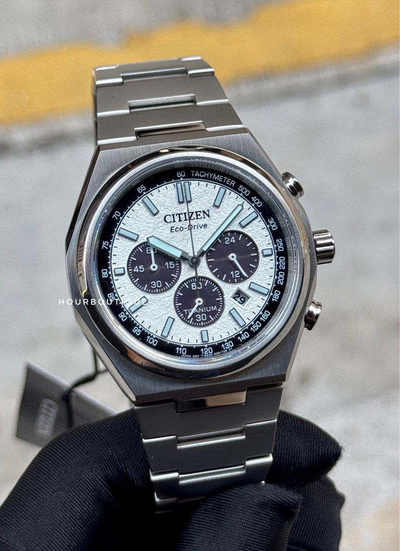 Brand New Citizen ZenShin Panda Eco-Drive Chronograph Super Titanium Watch CA4610-85A