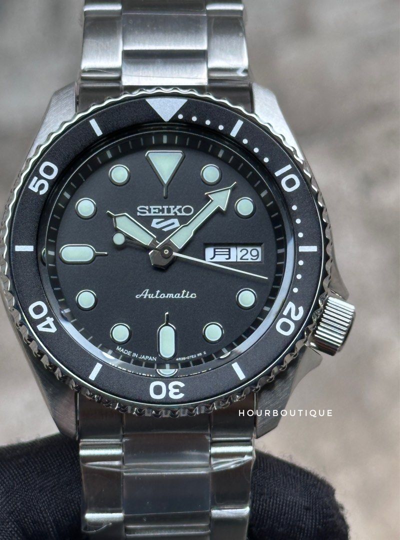Brand New Japan Edition Seiko 5 Black Classic Dial Mens Automatic Casual Watch SBSA005 SRPD55K1
