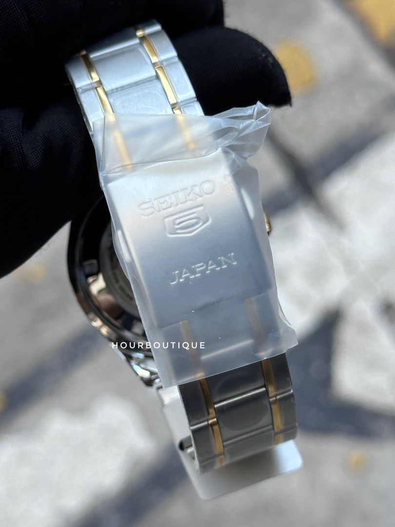 Brand New Made In Japan Seiko 5 Arabic Dial Mens Automatic Watch SNKP22J1
