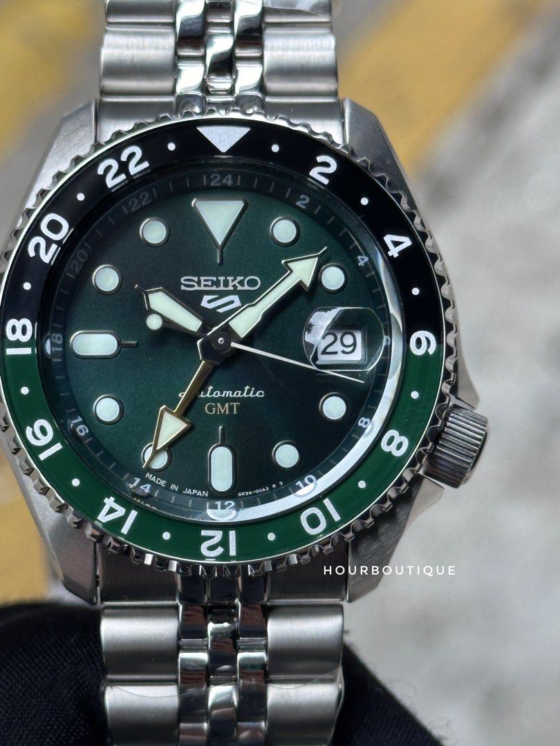 Brand New Made In Japan Seiko 5 Sprite Back Green Automatic GMT Watch SBSC019 SSK035K1