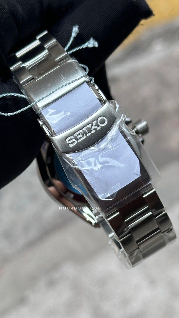 Brand New Made In Japan Version Seiko Prospex Red Samurai Automatic Watch SBDY129