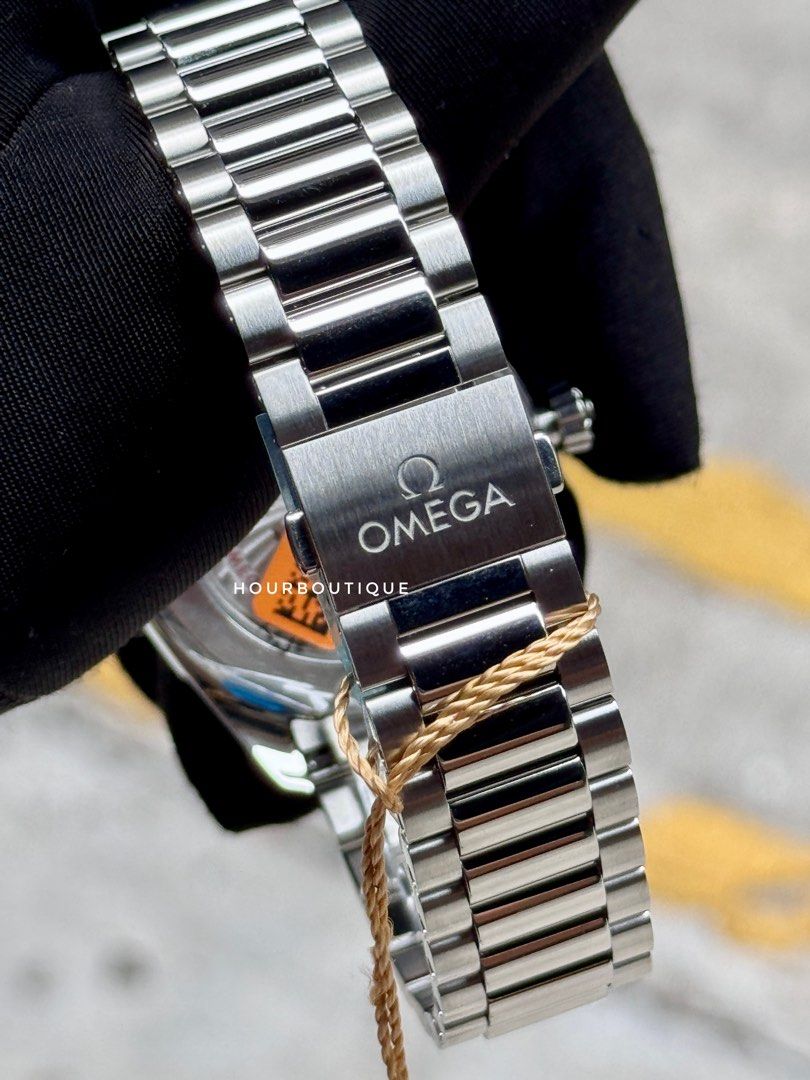 Brand New Omega SeaMaster AquaTerra Lacquered Turquoise Dial 38mm Automatic Watch 220.10.38.20.03.005