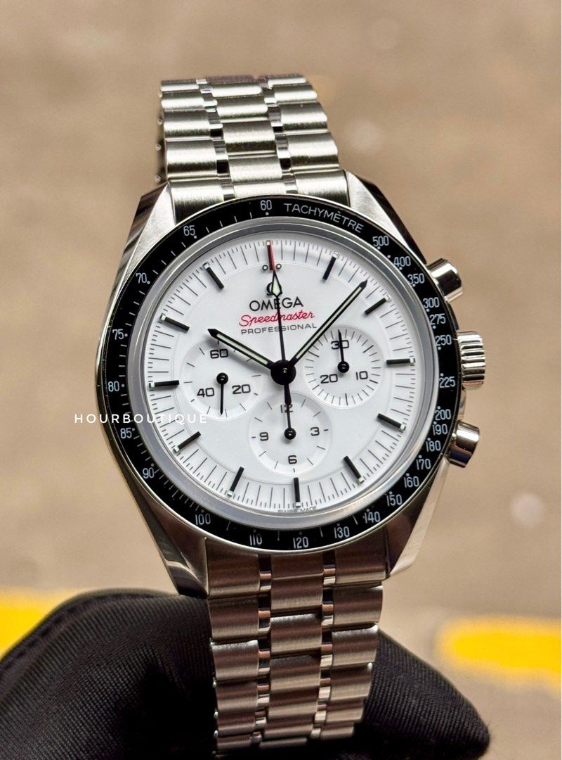 Brand New Omega SpeedMaster Sapphire White Dial Manual Winding Watch 310.30.42.50.04.001
