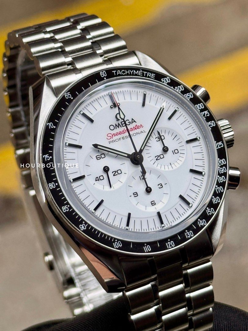Brand New Omega SpeedMaster Sapphire White Dial Manual Winding Watch 310.30.42.50.04.001