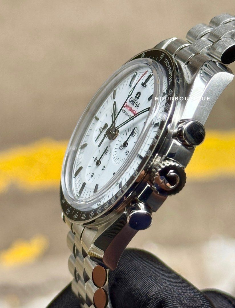 Brand New Omega SpeedMaster Sapphire White Dial Manual Winding Watch 310.30.42.50.04.001