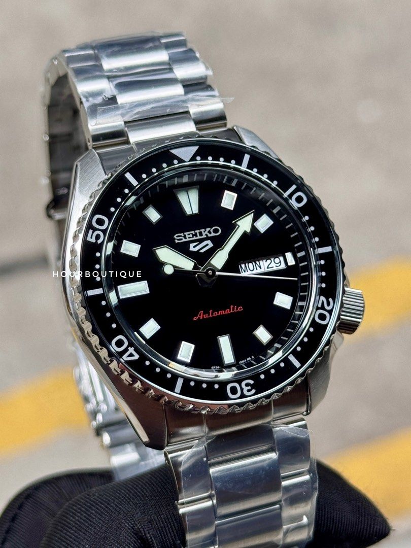Brand New Seiko 5 Black Dial Automatic Watch SRPL85K1