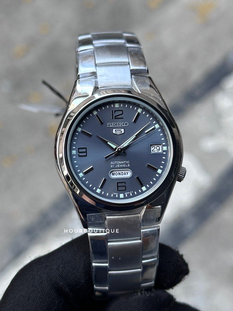 Brand New Seiko 5 Blue Dial Automatic Watch SNK621K1