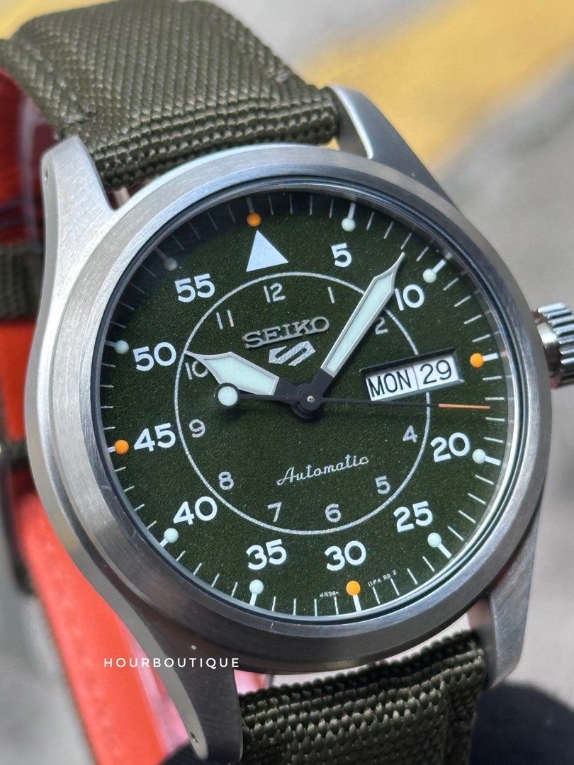 Brand New Seiko 5 Field Watch Green Dial Automatic Watch SRPH29K1
