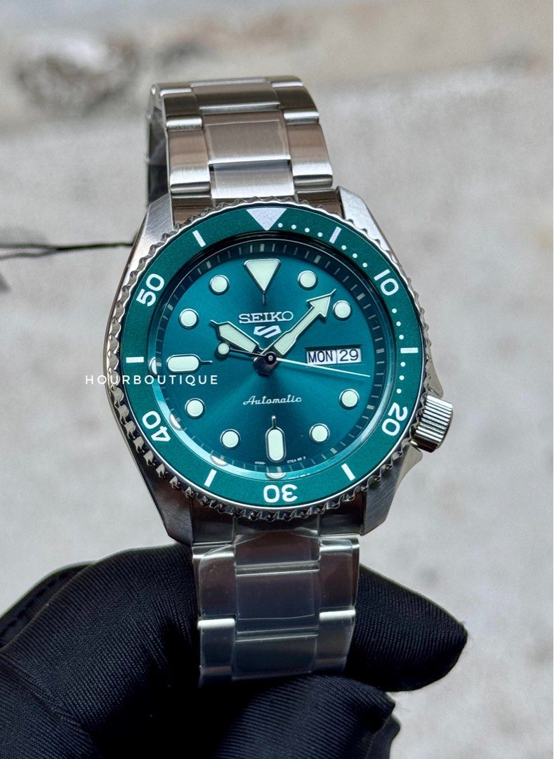 Brand New Seiko 5 Light Green Dial Automatic Watch SRPD61K1