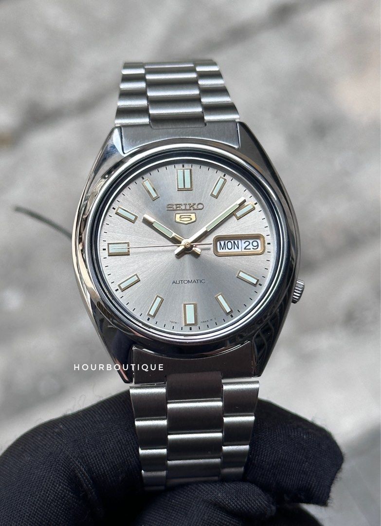 Brand New Seiko 5 Light Grey Dial Gold Index 37mm Automatic Watch SNXS75K1