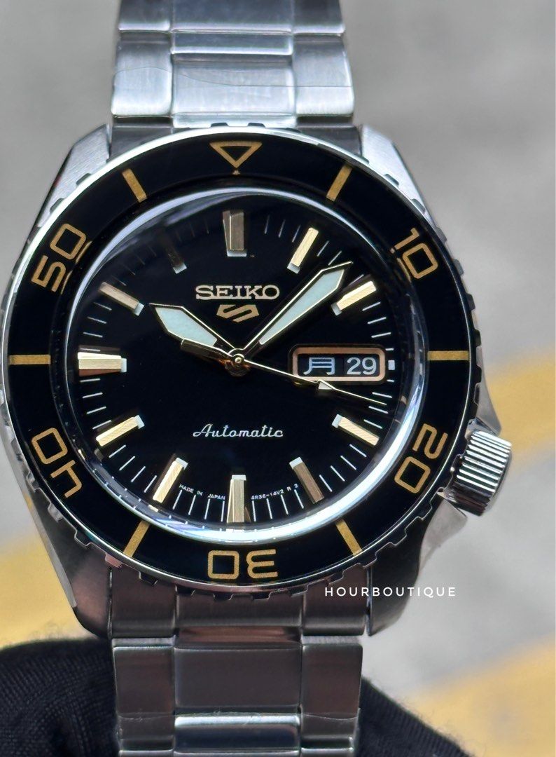 Seiko 5 gold black on sale
