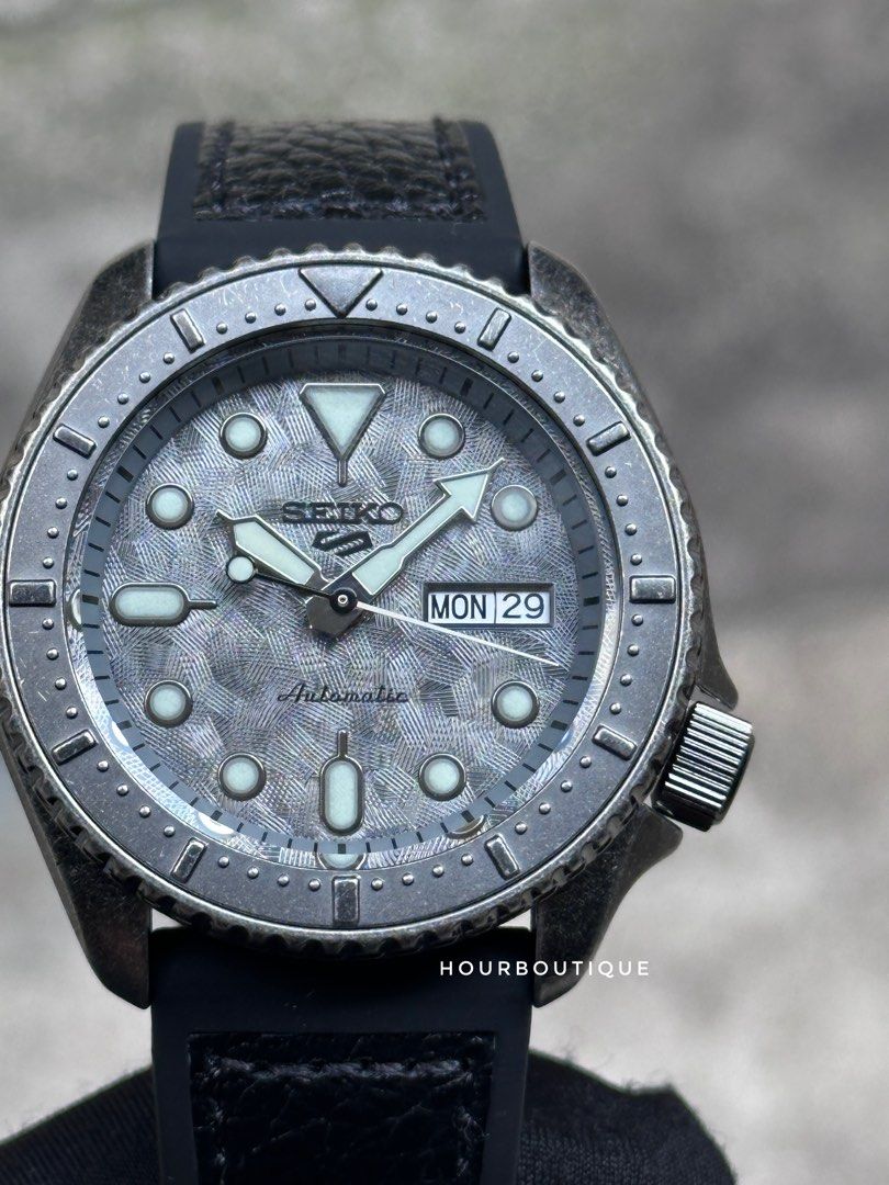 Brand New Seiko 5 Printed Meteor Dial Automatic Mens Watch SRPE79K1