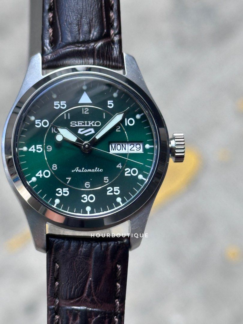 Brand New Seiko 5 Sunburst Emerald Green Dial Automatic 36mm Watch SRPJ89K1
