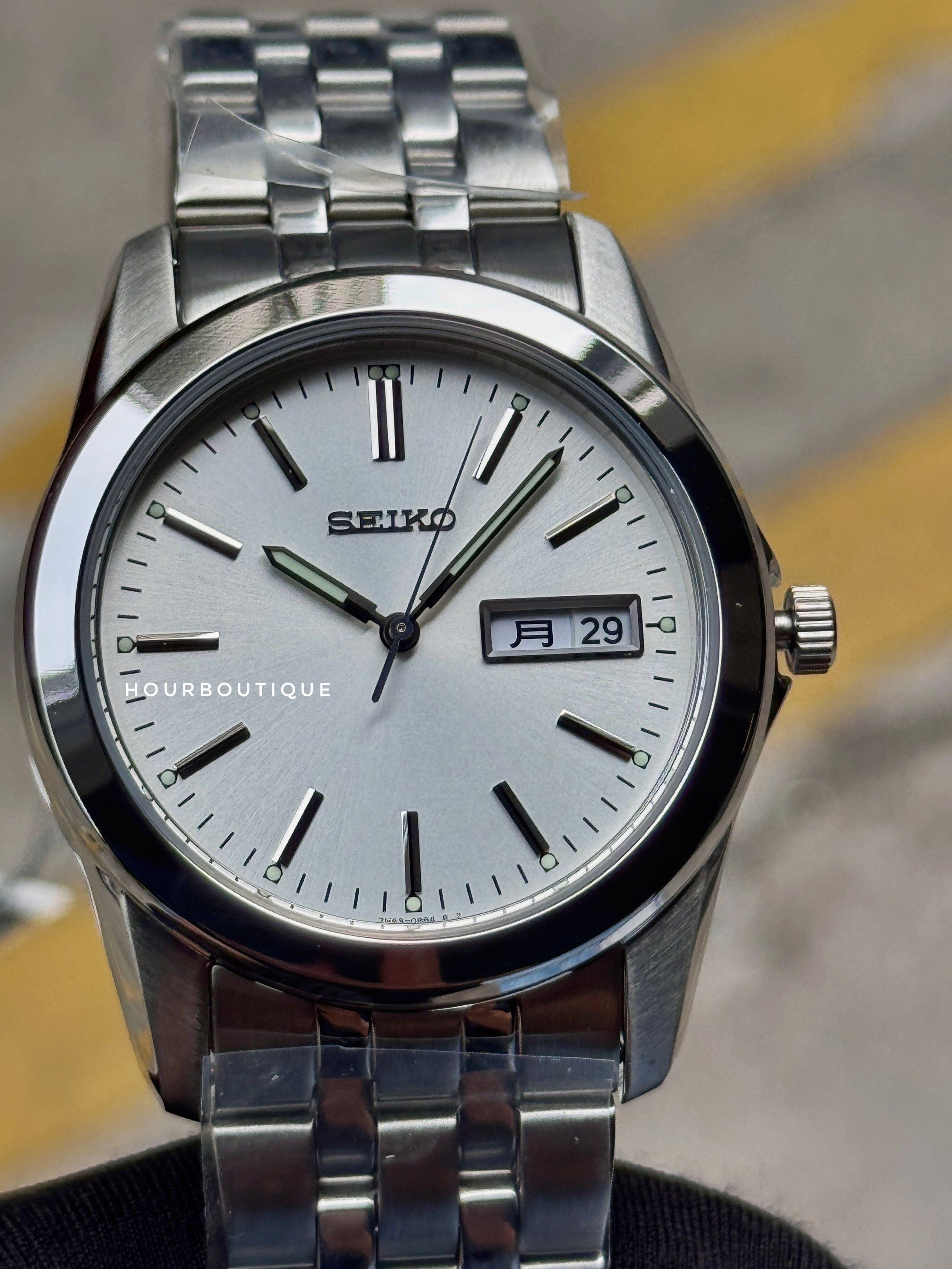 Brand New Seiko Japan Exclusive Silver Dial 38mm Quartz Watch
