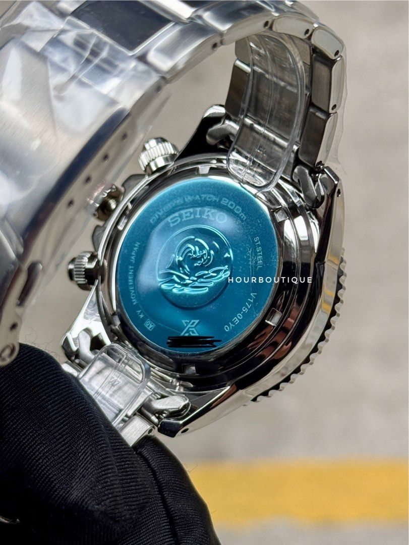 Brand New Seiko Prospex Solar Chronograph Divers Pepsi Watch SSC783P1