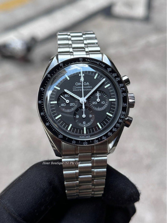 Brand New Omega SpeedMaster MoonWatch Hesalite on Bracelet 310.30.42.50.01.001