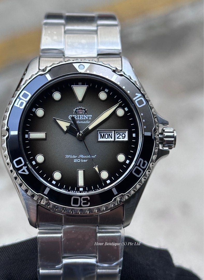 Orient Latest Kamasu Graduation Black Dial with Vintage Lume RA-AA0810N