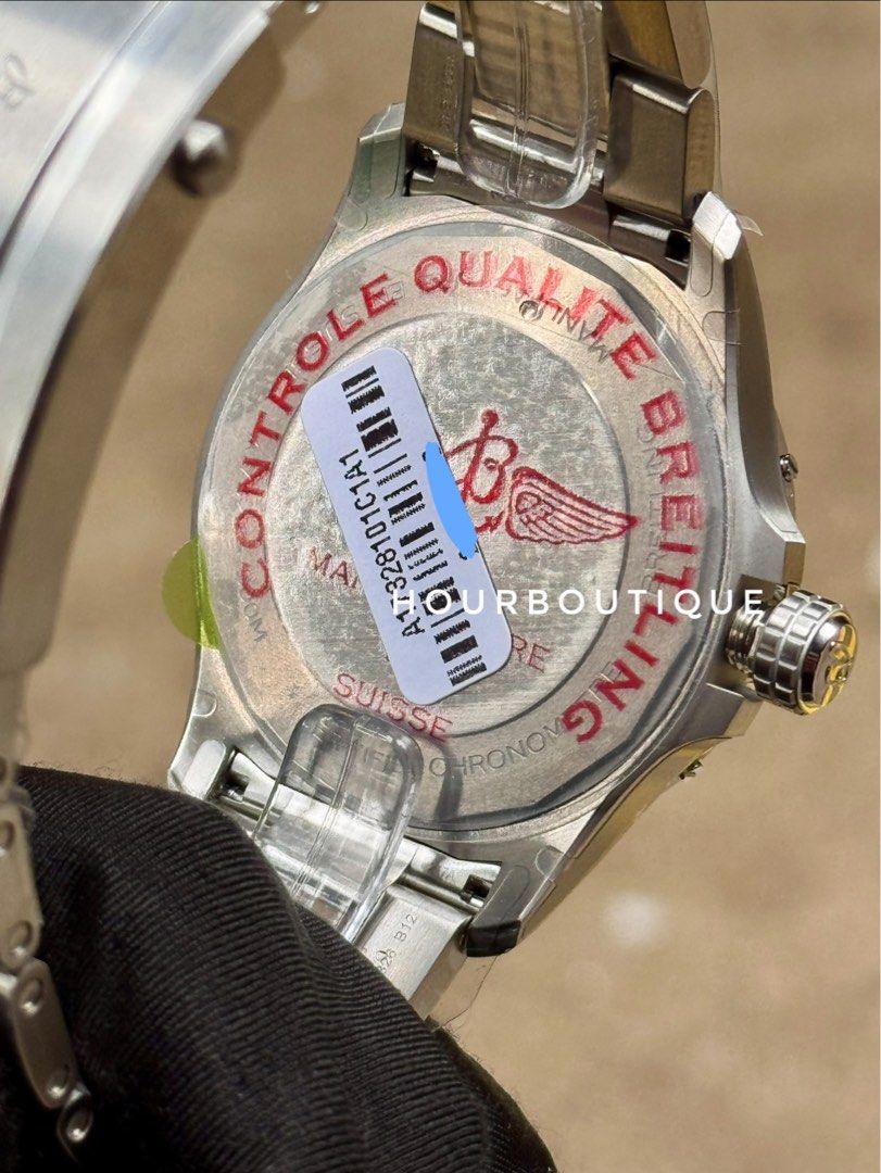Brand New Breitling Avenger 42 Green Dial Swiss Made Automatic Watch A17328