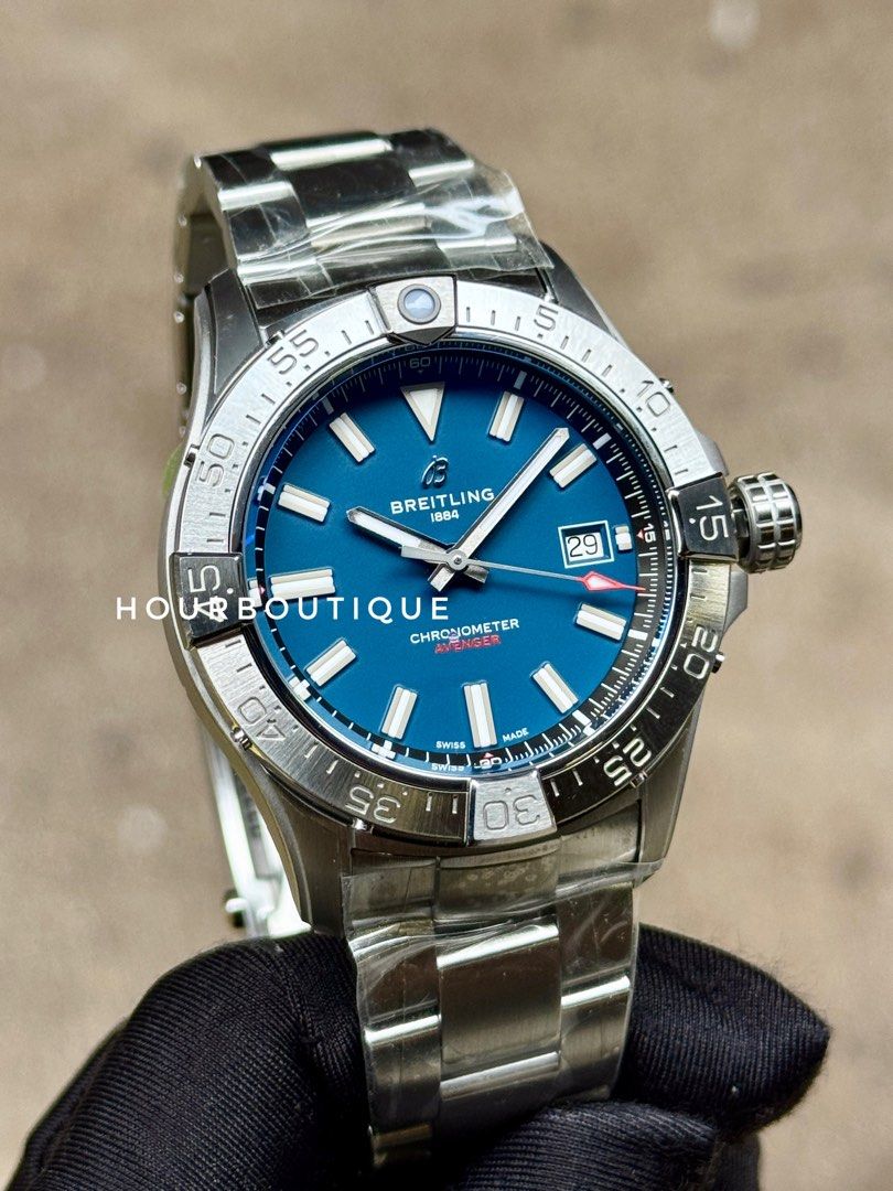 Brand New Breitling Avenger 42 Blue Dial Swiss Made Automatic Watch A17328