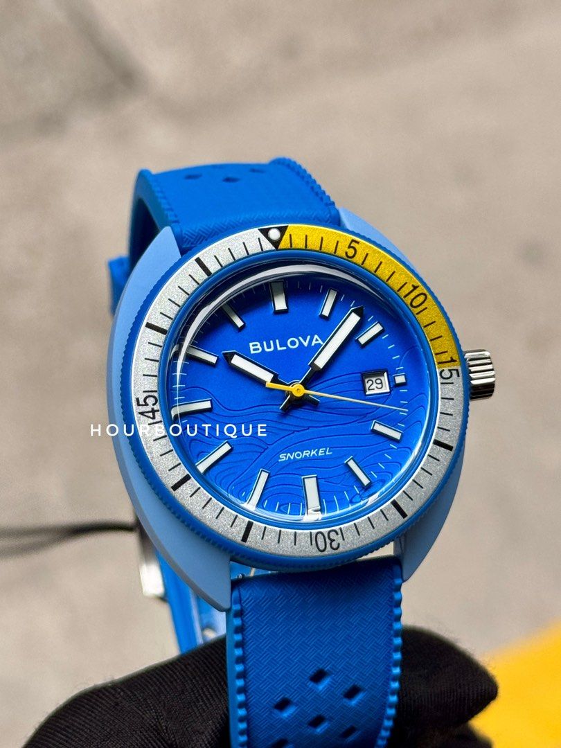 Brand New Bulova Snorkel Blue Tang Fish Quartz Watch 98B445