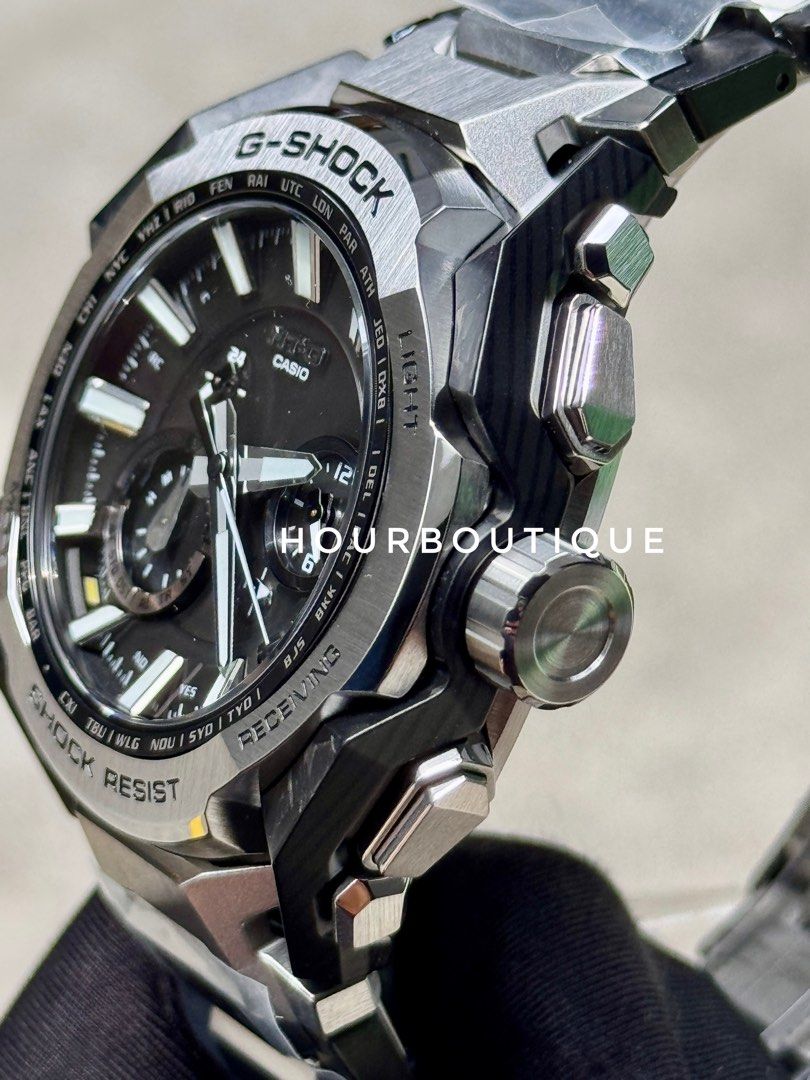 Brand New Casio MTG G-Shock Forged Carbon Case , Outdoor Watch MTG-B4000D-1A