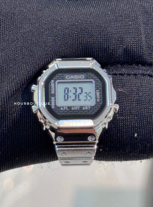 Brand New Casio Ring Watch CRW-001-1DR