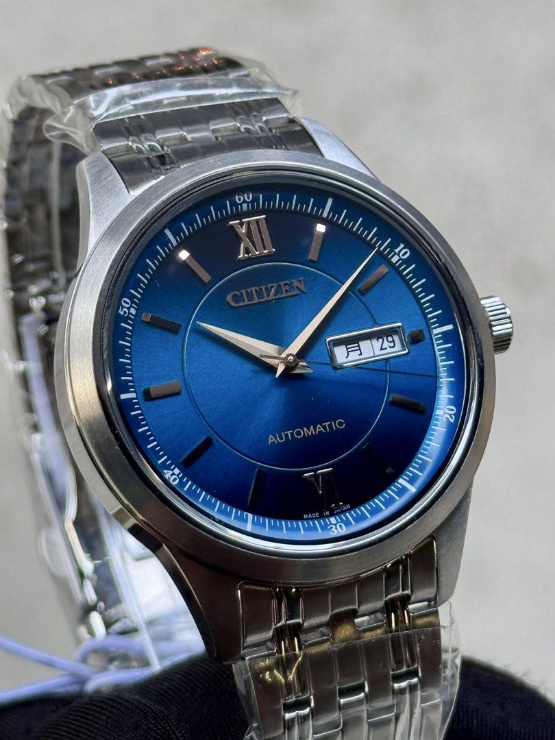 Brand New Citizen Blue Gradient Dial Automatic Watch NY4050-71L