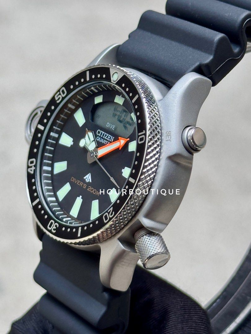 Brand New Citizen ProMaster AquaLand Divers Watch with Depth Gauge JP2000-08E
