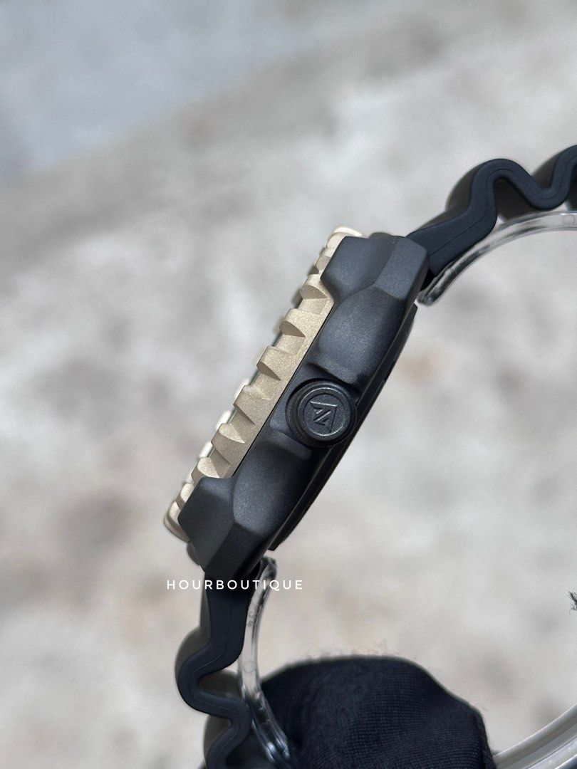 Brand New Citizen ProMaster Black Dial Eco-Drive Titanium Case Divers Watch BN0226-01P