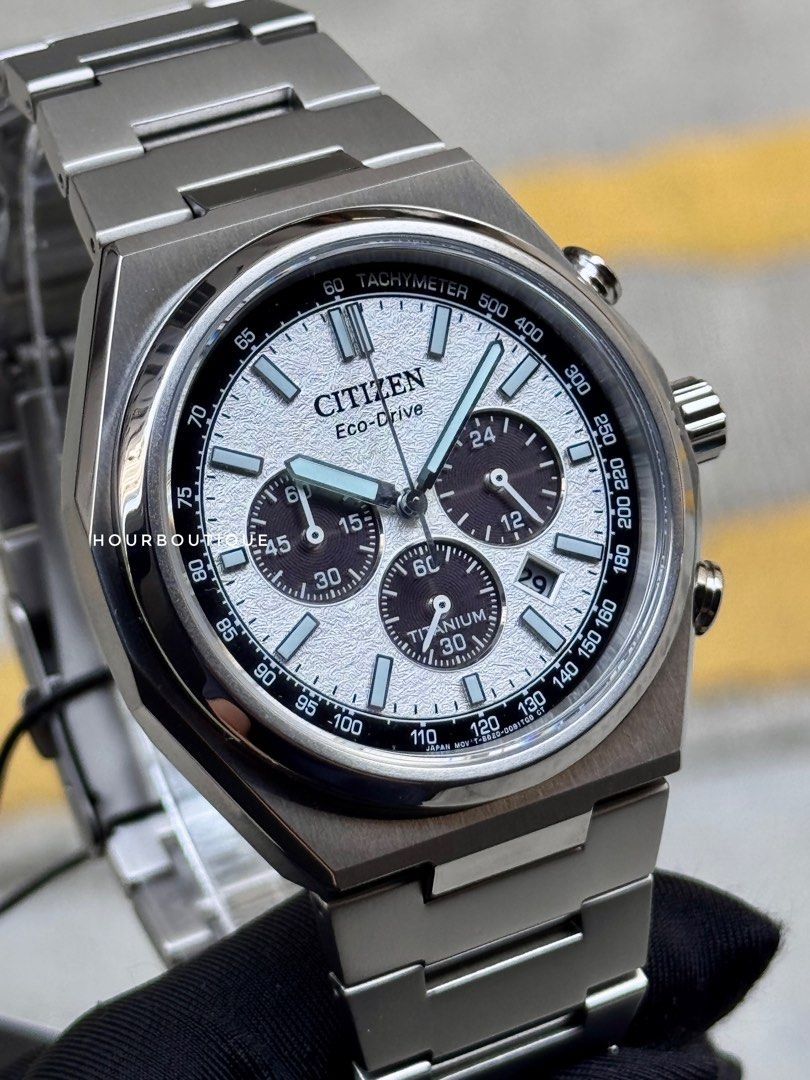 Brand New Citizen ZenShin Panda Eco-Drive Chronograph Super Titanium Watch CA4610-85A