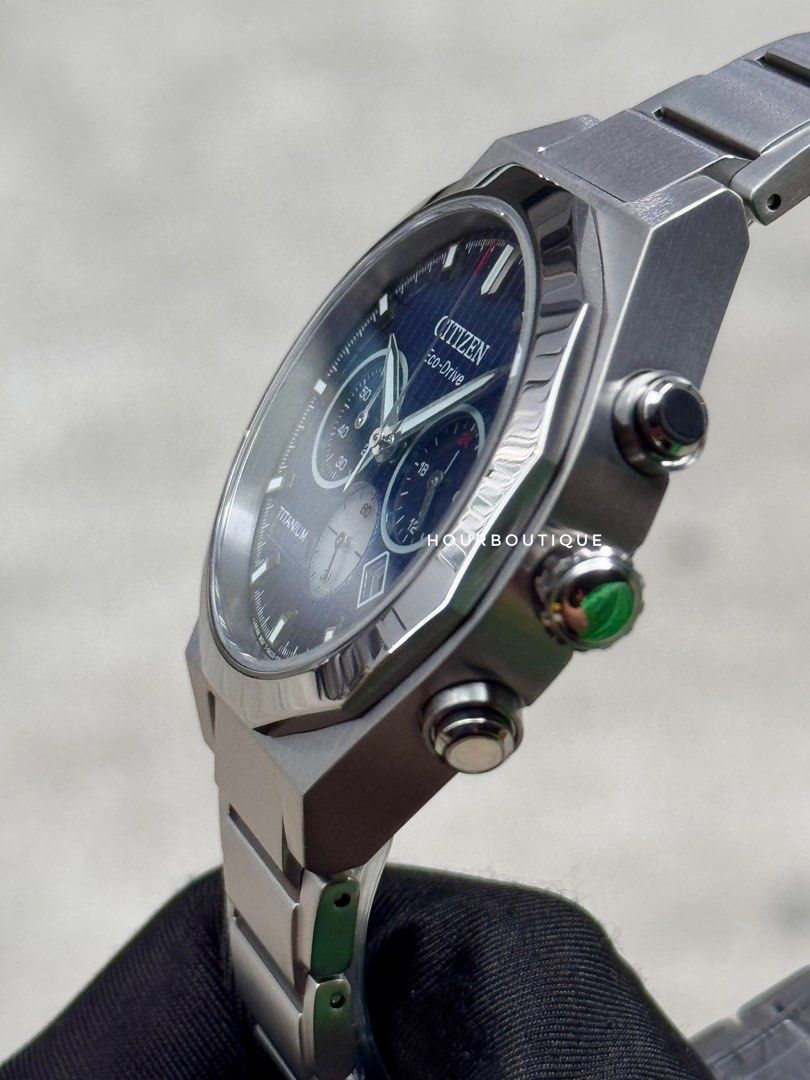 Brand New Citizen ZenShin Titanium Case Eco-Drive Chronograph Blue Dial Watch CA4691-59L