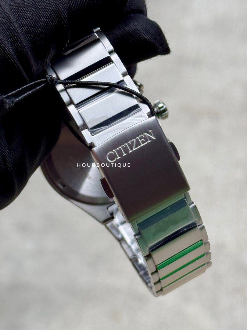 Brand New Citizen ZenShin Titanium Case Eco-Drive Chronograph Blue Dial Watch CA4691-59L