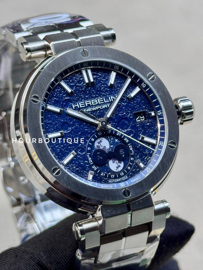Brand New Herbelin Newport Automatic MoonPhase Moon Surface Dial Made in France Watch 2889B15