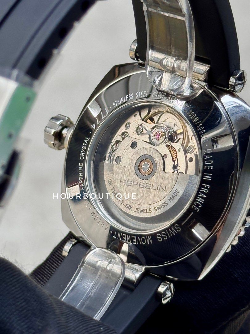 Brand New Herbelin NewPort Automatic Blue Flange Divers Made in France Watch 1774AN15