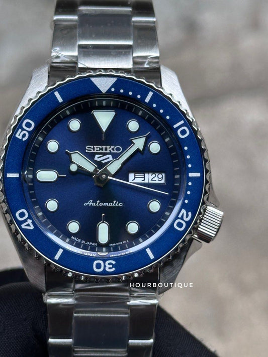 Brand New Japan Edition Seiko 5 Blue Dial Mens Automatic Casual Watch SBSA001 SRPD51K1