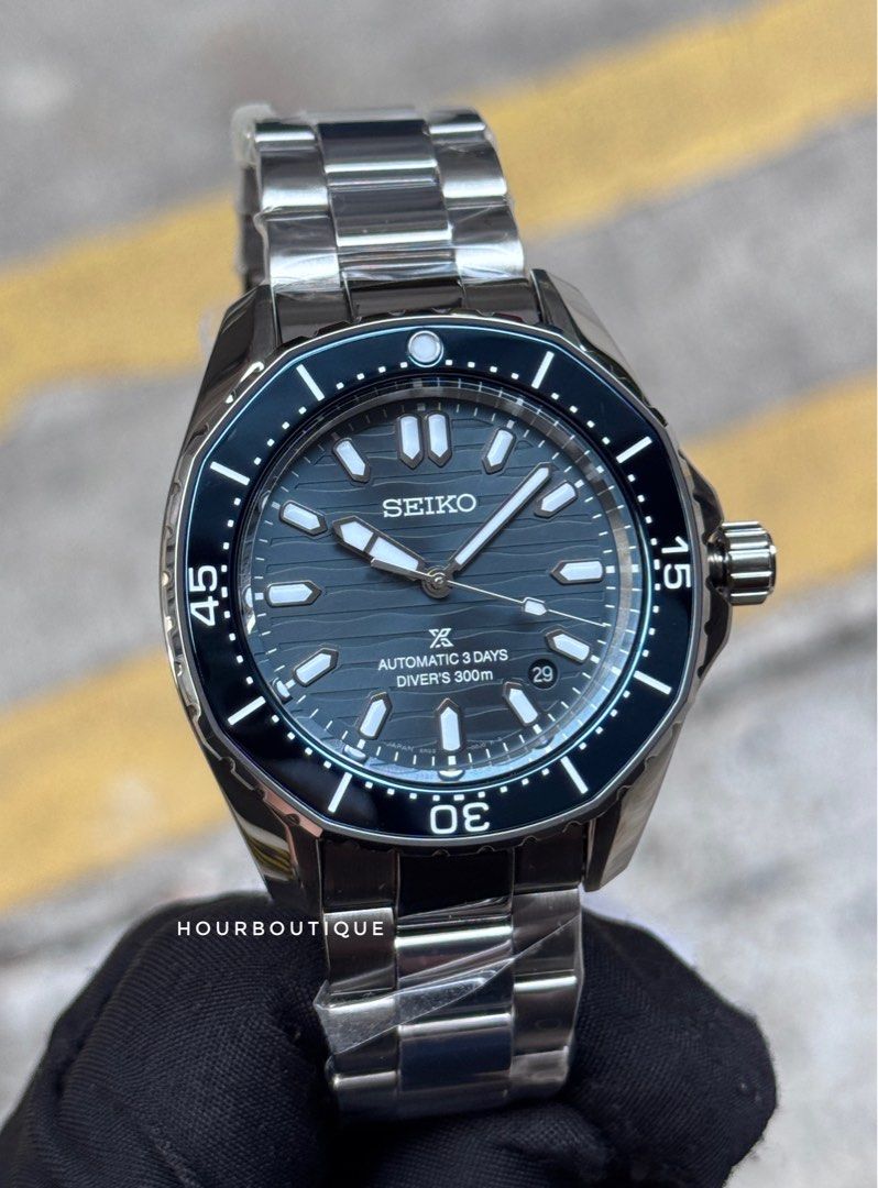 Brand New Latest Seiko Prospex Octagonal Automatic Blue Dial Divers Watch SBDC203 SPB483J1