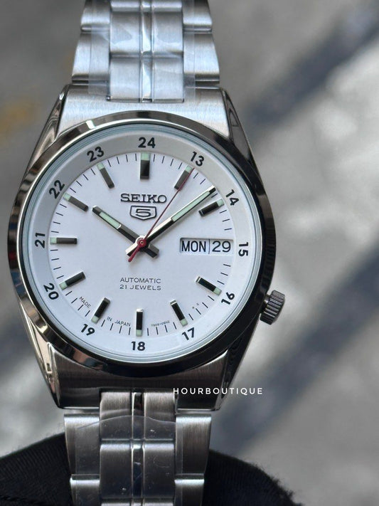 Brand New Made In Japan Seiko 5 White Dial Automatic Watch SNK559J1