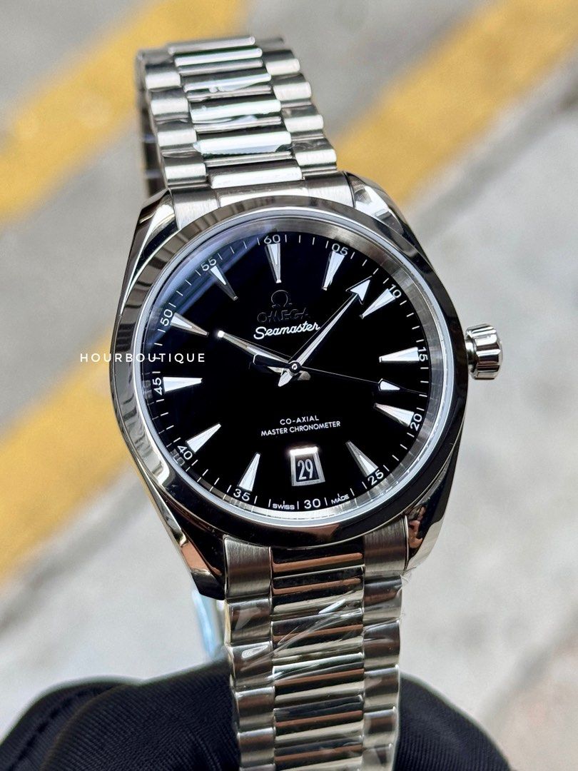 Brand New Omega AquaTerra 38mm Black Lacquered Dial Automatic Watch 220.10.38.20.01.004