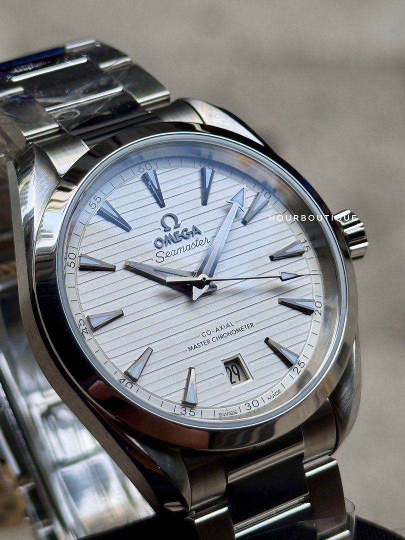 Brand New Omega SeaMaster AquaTerra 38mm White Decking Dial Automatic Watch 220.10.38.20.02.001