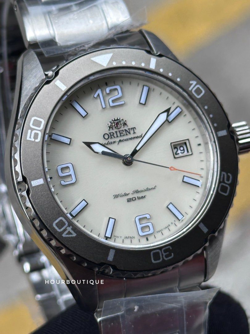 Brand New Orient Mako Sapphire Cream Dial Solar Powered Divers Watch RA-WJ0003S