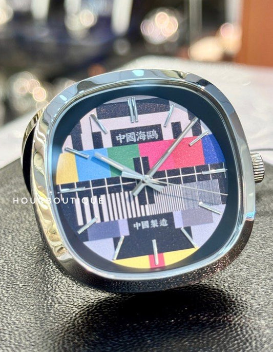 Brand New SeaGull TV Dial Table Clock Quartz Movement