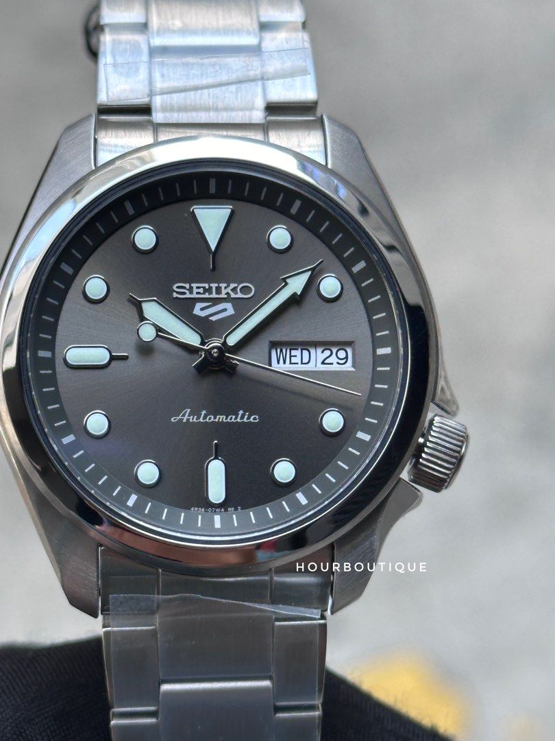 Brand New Seiko 5 Antracite Grey Dial Mens Automatic Watch SRPE51K1