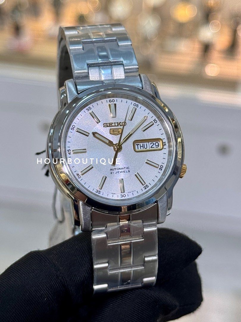 Brand New Seiko 5 Automatic 37mm White Dial Watch SNKL77K1