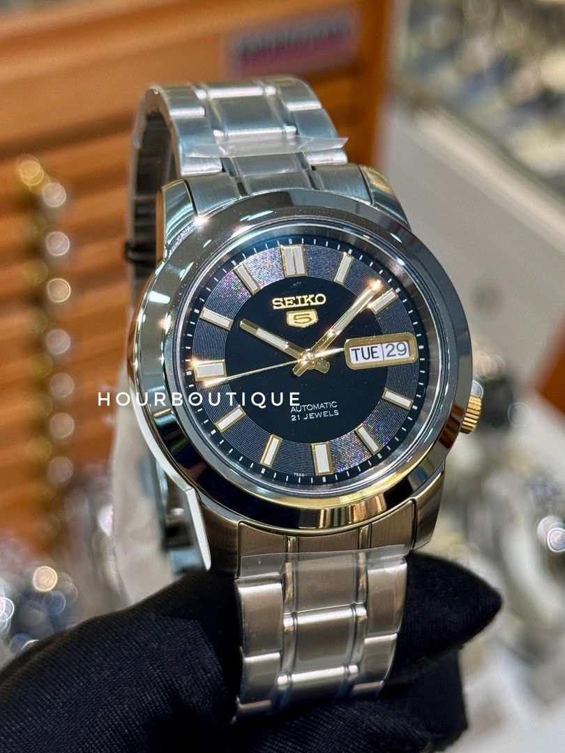 Brand New Seiko 5 Black Dial 37mm Automatic Watch SNKK17K1