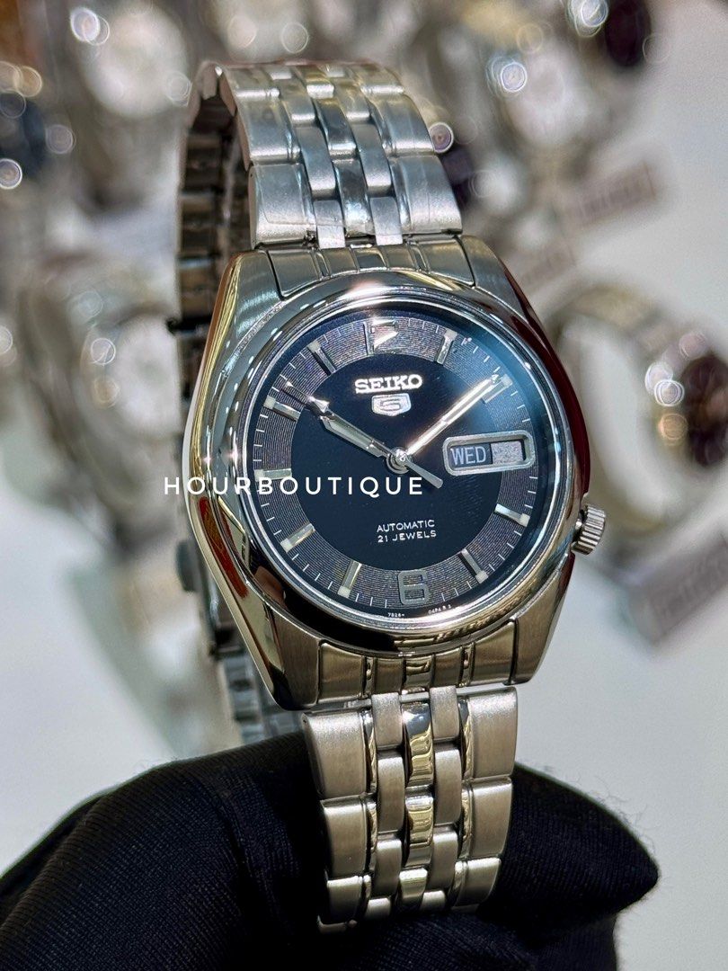 Brand New Seiko 5 Black Dial 37mm Automatic Watch SNK393K1